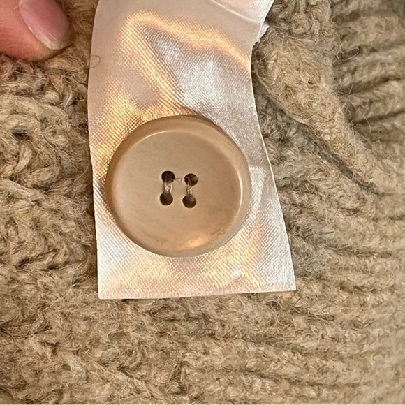 Weekday Hilevi Willow Tan Women's Sweater Cardigan S Balloon Sleeve Oversized - Picture 12 of 14